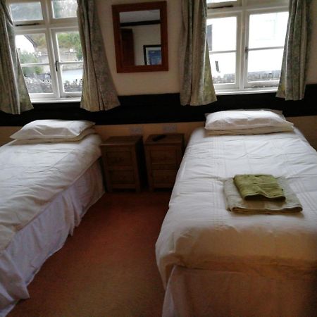 The Royal Oak Hotel Kington  Kültér fotó