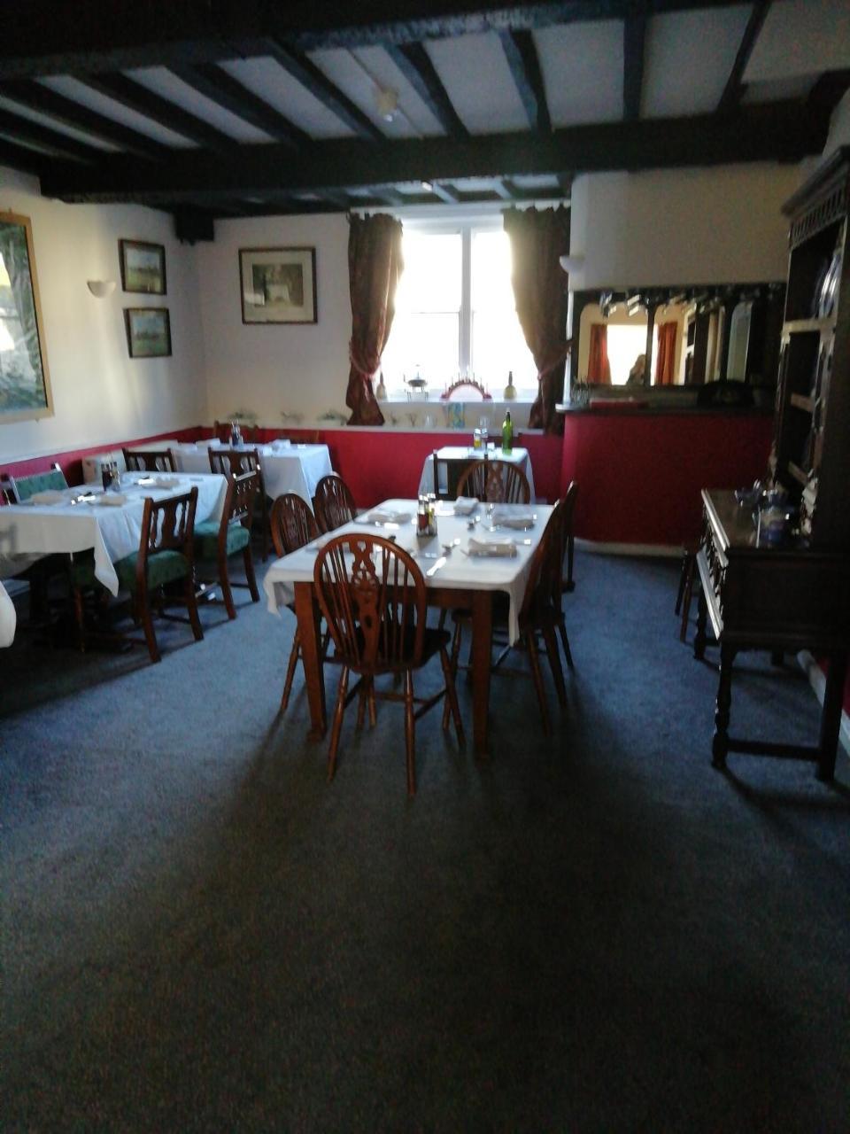 The Royal Oak Hotel Kington  Kültér fotó